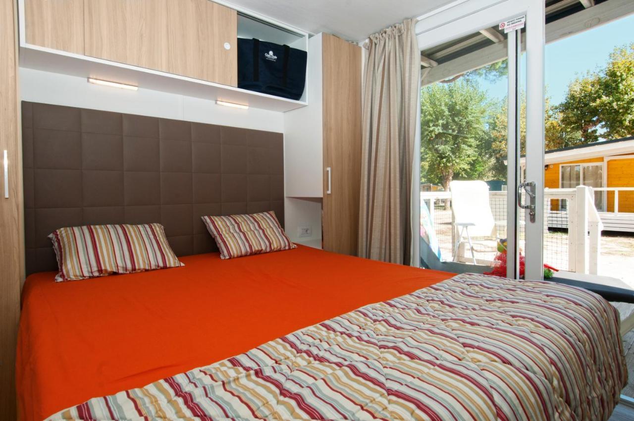 Club Del Sole Marina Family Resort Punta Marina Ngoại thất bức ảnh